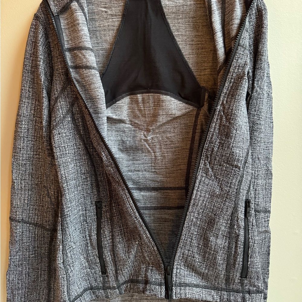 Lululemon Gray Zip-Up Shell Jacket - image 2